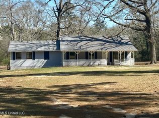 19 Pine Trail Rd, Perkinston, MS 39573