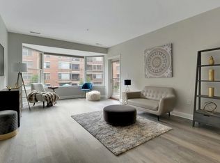 22 Avenue Port, West New York, NJ 07093