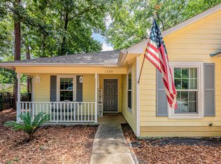1705 Indian Town Ln, Tallahassee, FL 32312