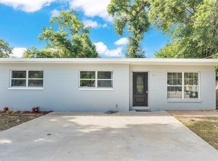802 S Castle Ct, Tampa, FL 33612