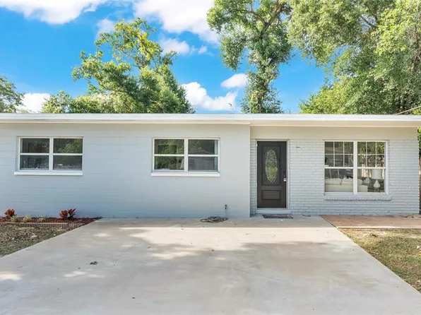 802 S Castle Ct, Tampa, FL 33612