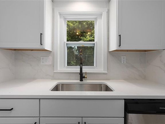 5th image of 12901 E 61st St