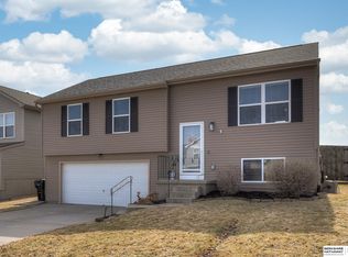 19515 X St, Omaha, NE 68135