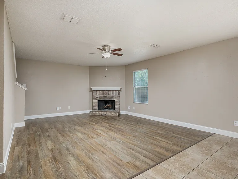 2228 Bradford Pear Dr — Photo 8