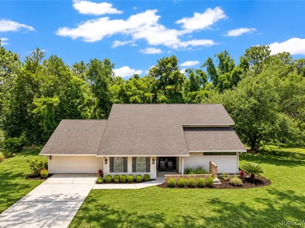 10 Sycamore Ct S, Homosassa, FL 34446