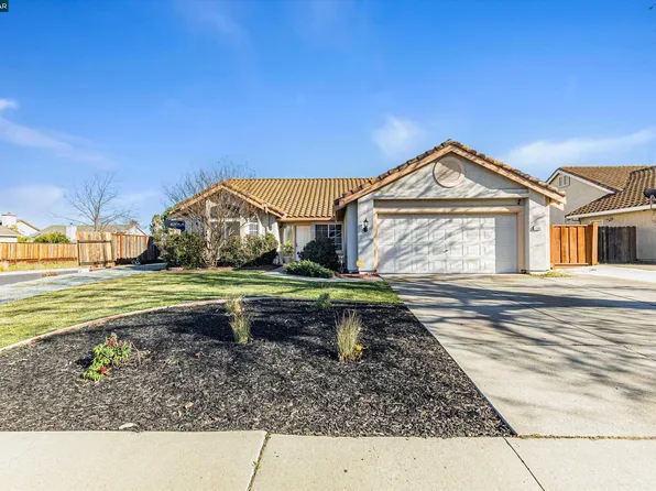 4560 El Lago Ct, Oakley, CA 94561