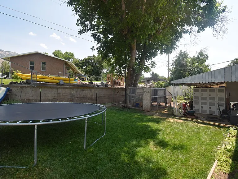3382 Monroe Blvd — Photo 16
