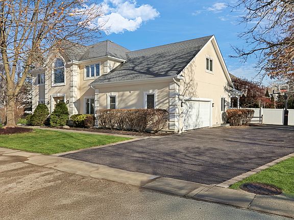 2nd image of 767 Aster Dr