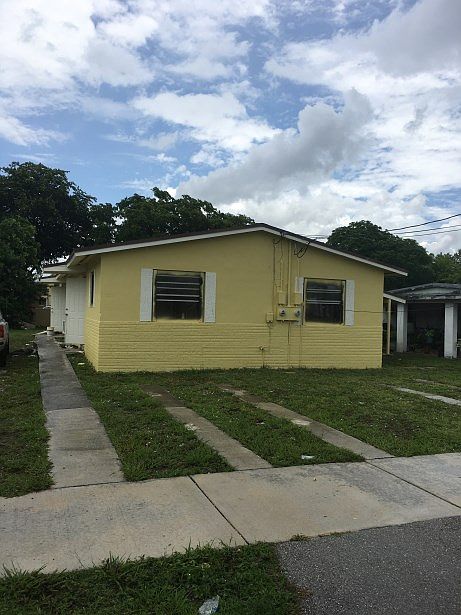 1st image of 2517 Nw 21st St