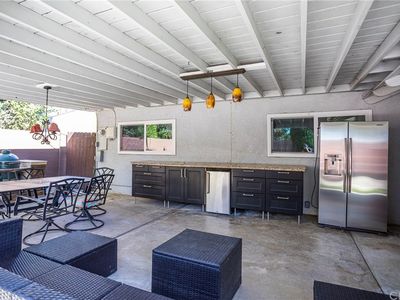 8382 Friesland Dr, Huntington Beach, CA, 92647