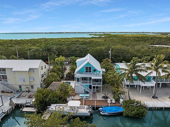 3rd image of 845 Pirates Rd