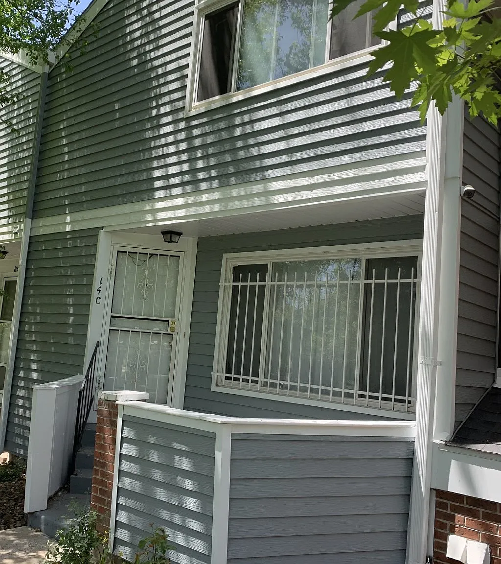 2 bed, 2.0 bath, 1135 sqft, $1,950 — Photo 2