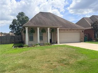 69492 Taverny Ct, Madisonville, LA 70447