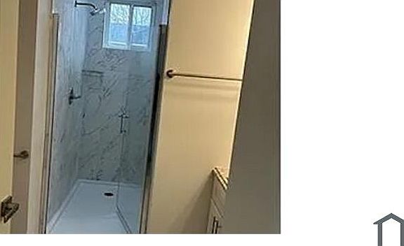 4th image of 1847 Patterson Ct