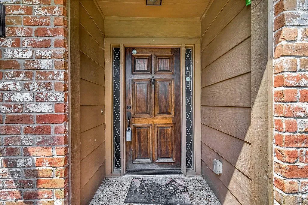 4 bed, 2.5 bath, 2661 sqft, $2,375 — Photo 4