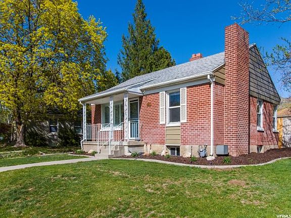 3rd image of 2166 E Mabey Dr