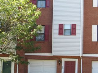 150 Woodhaven Dr, Mars, PA