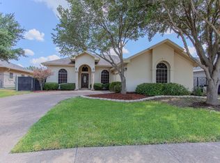 3811 Copper Bend Rd, Laredo, TX 78045