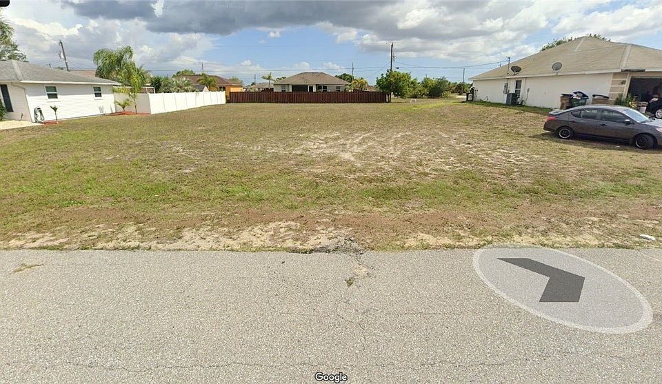 2nd image of 1324 NE 18th Terrace Cpe