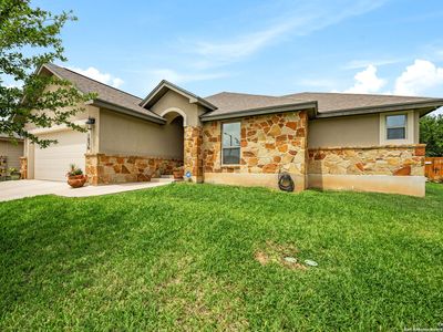 1836 Lost Trail, Pleasanton, TX, 78064