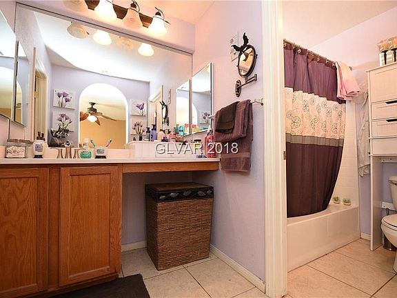 5th image of 5324 Santa Fe Heights St