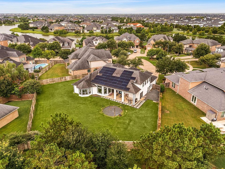 1st image of 5007 Quiet Falls Ln
