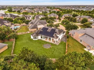 5007 Quiet Falls Ln, Fulshear, TX 77441
