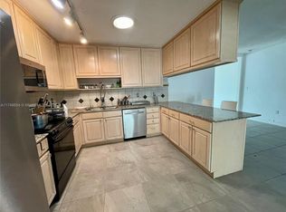 10642 SW 77th Ave #10642, Pinecrest, FL 33156