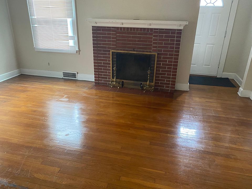 1st image of 190 Beechwood Dr