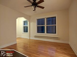 3640 N Pine Grove Ave #604, Chicago, IL 60613