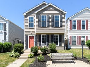 616 Four Seasons Blvd, Aurora, IL 60504