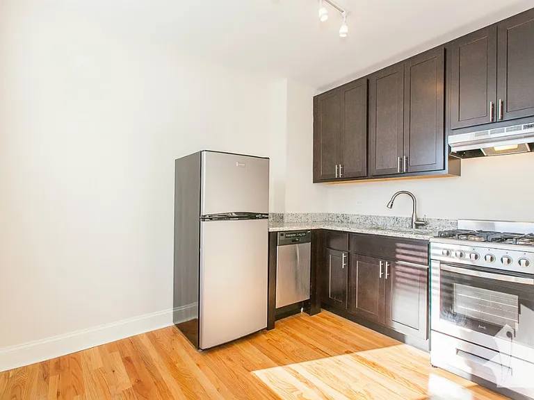 616 W Patterson Ave #301 — Photo 5