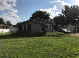 1405 1/2 Old Wheatland Rd, Vincennes, IN 47591