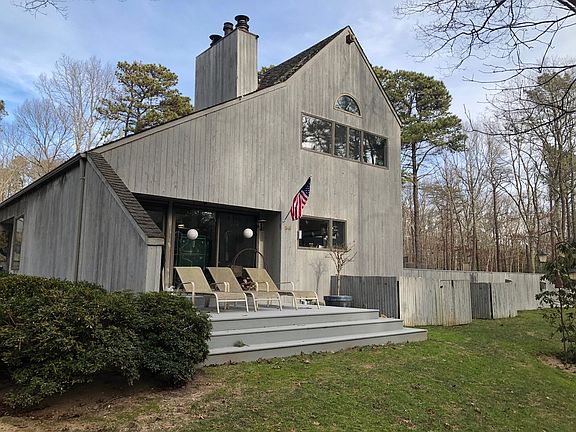 5th image of 95 Old Northwest Rd