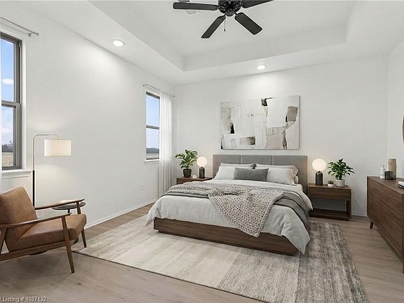 5th image of 124 Countryside Way