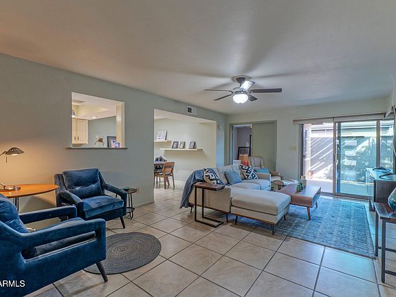 4th image of 2212 W Claremont Street