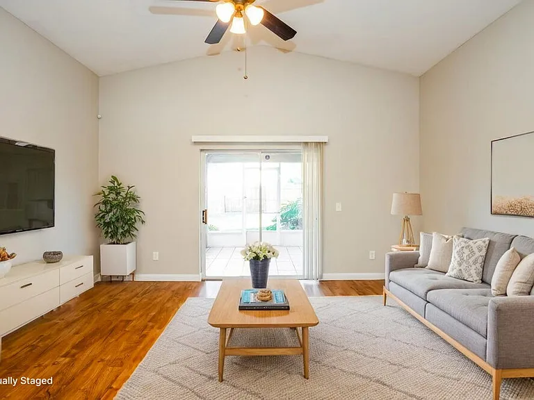 4166 Shadow Creek Cir — Photo 4