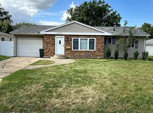 3076 San Salvador Dr, Waterloo, IA 50702