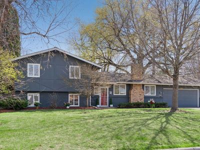 6009 Chapel Dr, Edina, MN, 55439