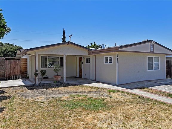 2nd image of 1391 Bal Harbor Way