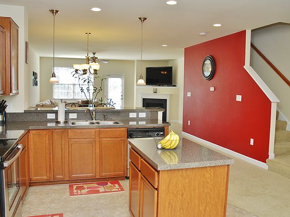 Sunny and Open 2nd Floor