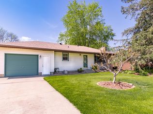 711 19th St W, Hastings, MN 55033