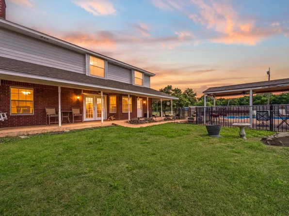 129 Lemley Ln, Waco, TX 76705