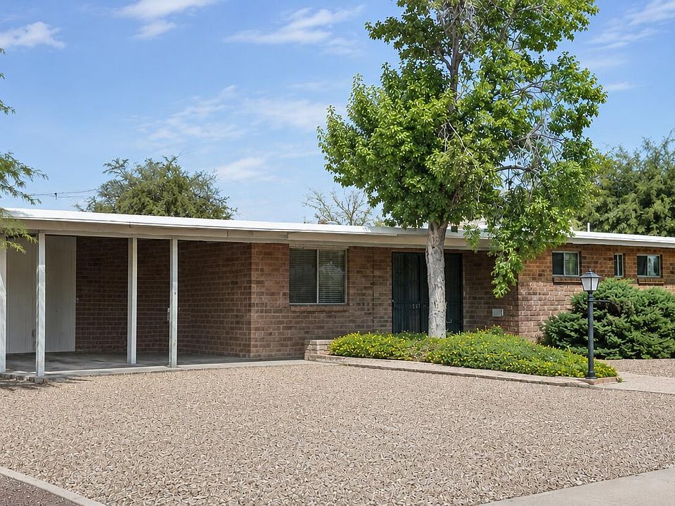 1st image of 6742 E Montecito Dr