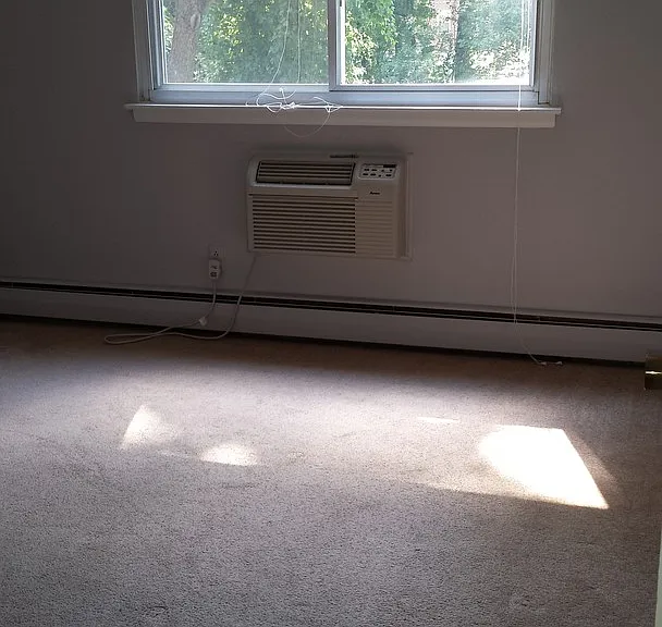85 Lawrence Rd — Photo 13