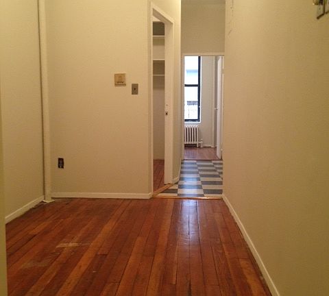 2nd image of 98 Charlton St APT 5