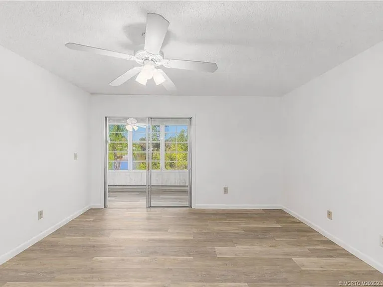 1225 NW 21st St #8-815 — Photo 10