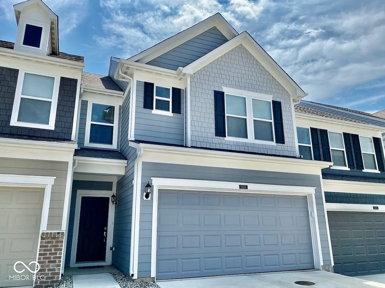 3 bed, 2.5 bath, 1906 sqft, $2,200 — Photo 4
