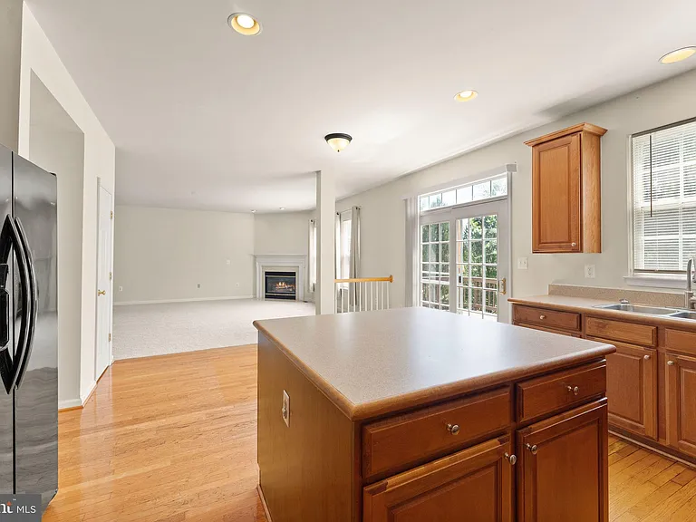 8309 Double Eagle St — Photo 27