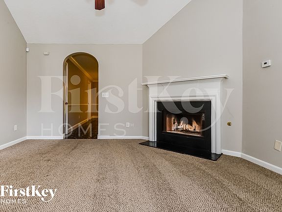 3rd image of 200 Misty Ridge Trl